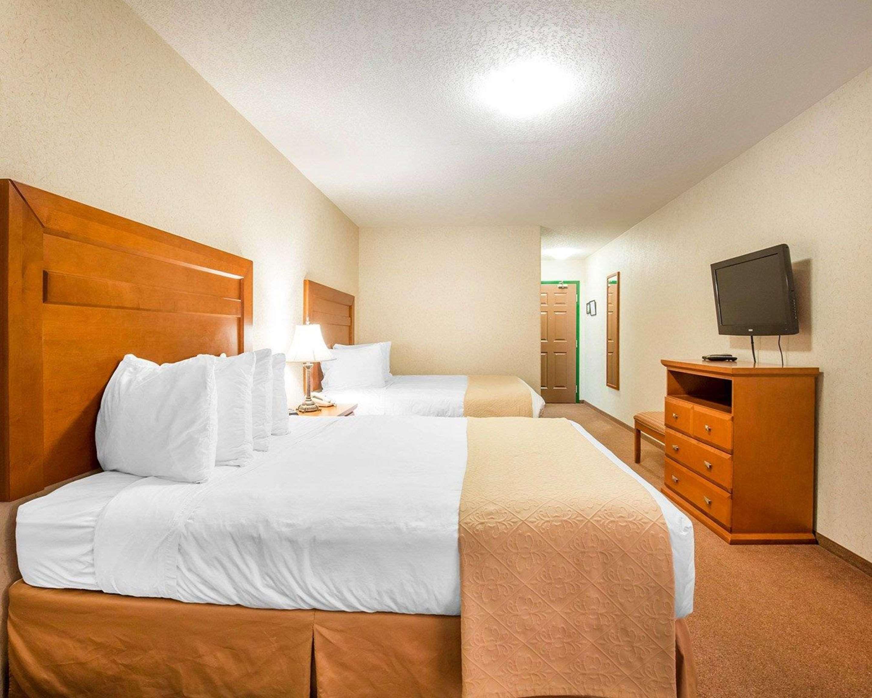 Quality Inn & Suites Lethbridge Zewnętrze zdjęcie
