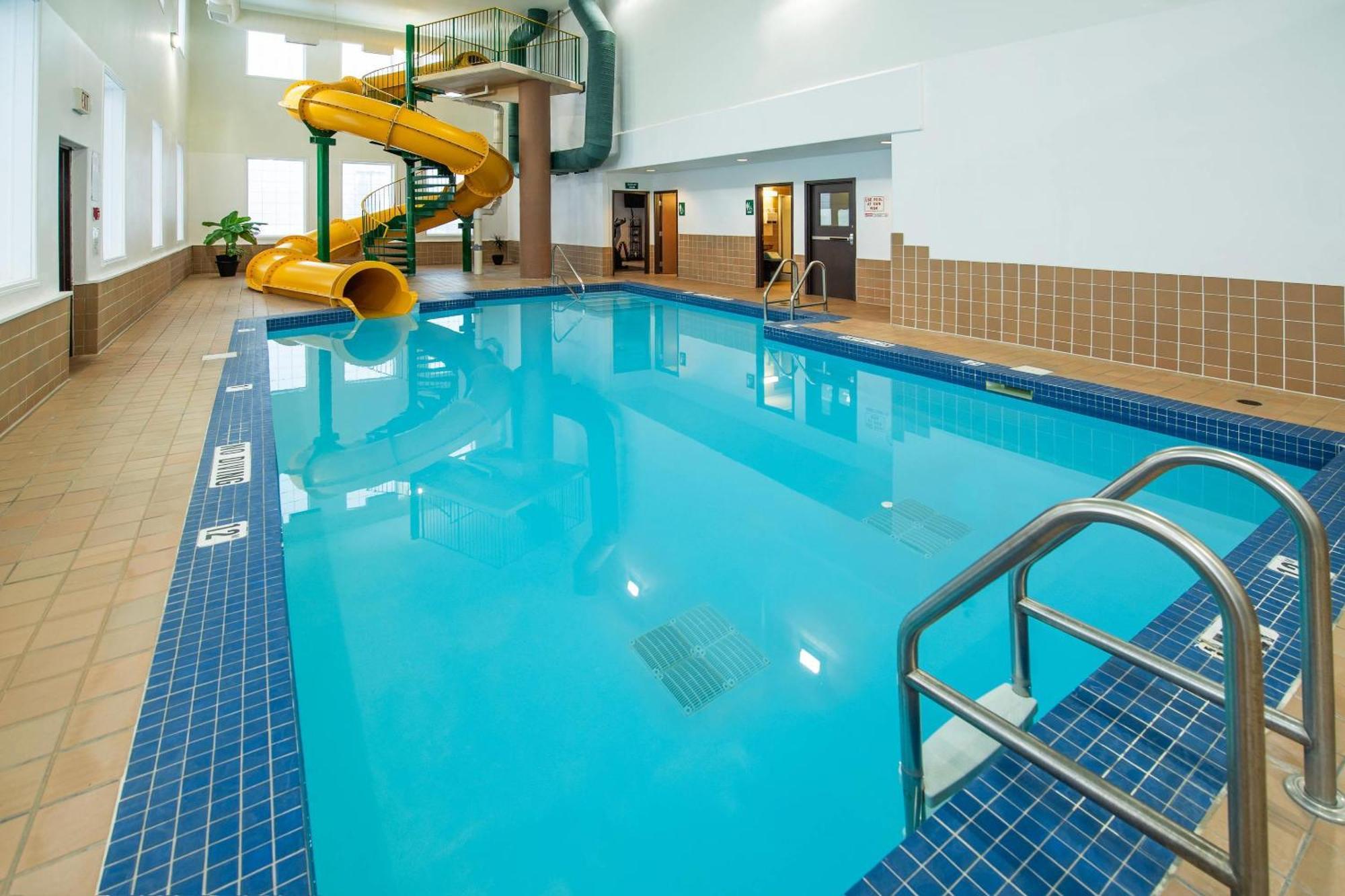 Quality Inn & Suites Lethbridge Zewnętrze zdjęcie