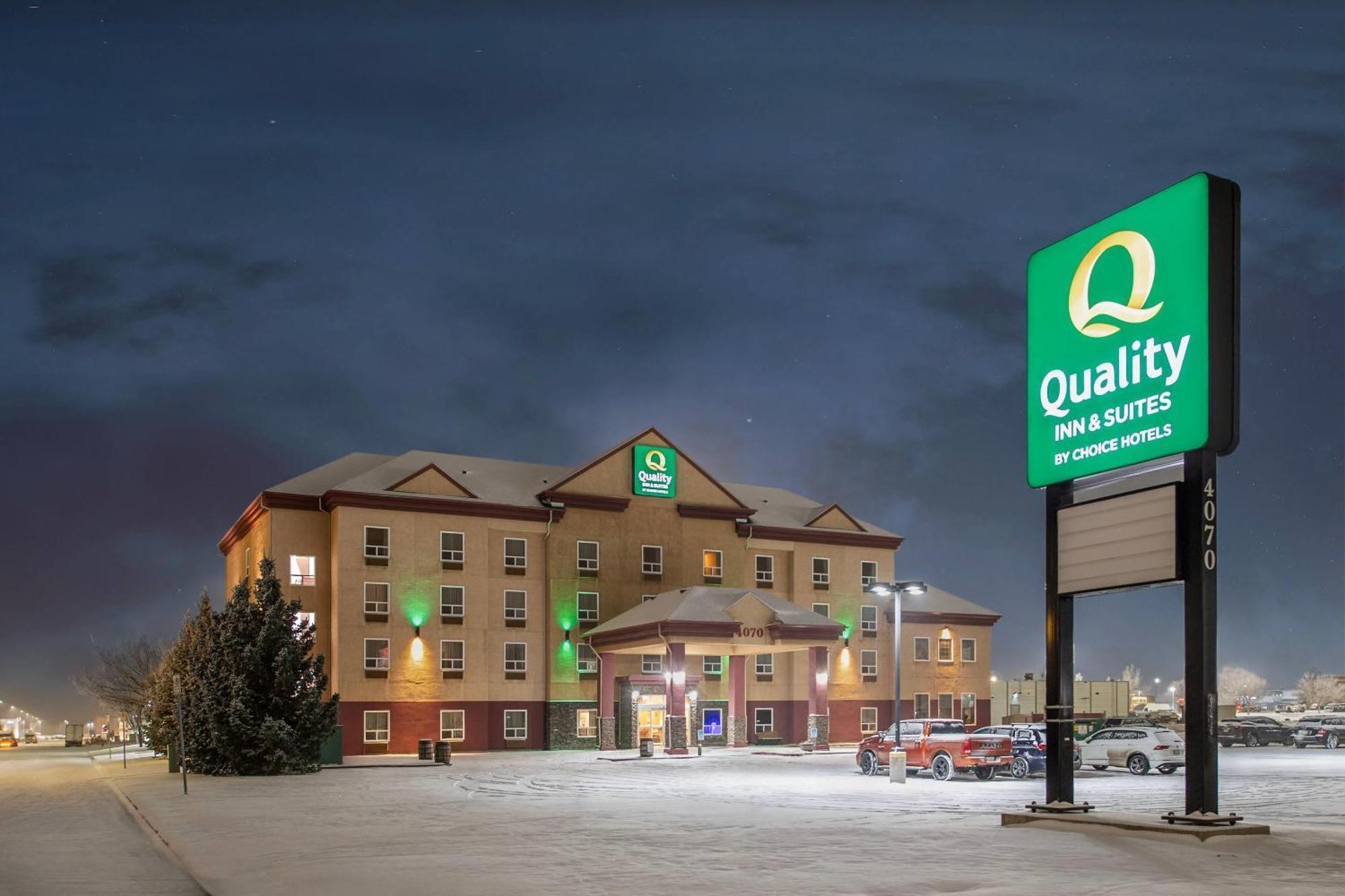 Quality Inn & Suites Lethbridge Zewnętrze zdjęcie