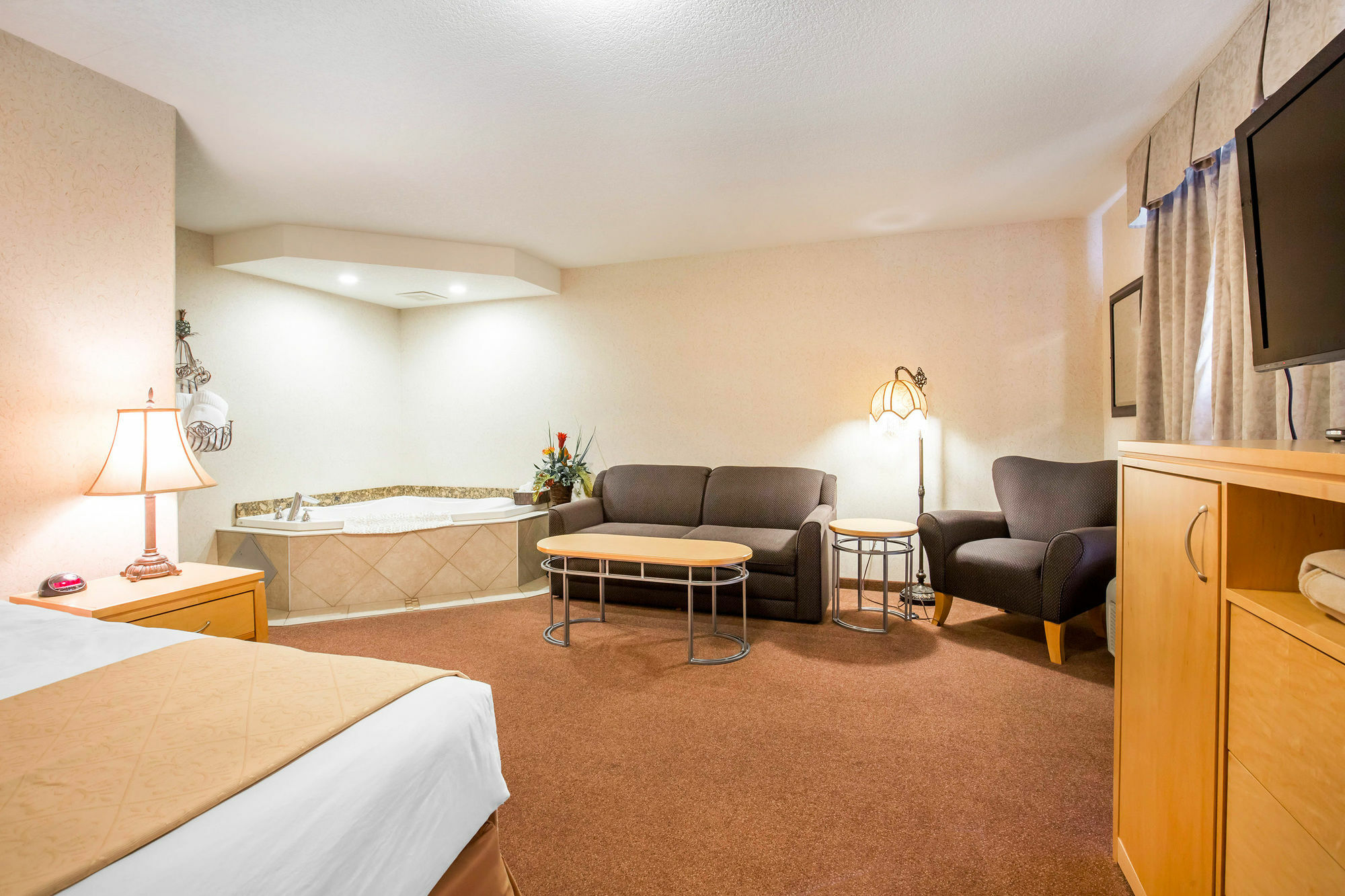 Quality Inn & Suites Lethbridge Zewnętrze zdjęcie